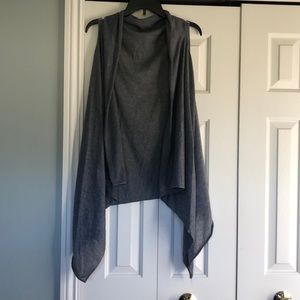 Light Weight Gray T-shirt Material Vest/Cardigan. Sleeveless. Size Small/Medium.